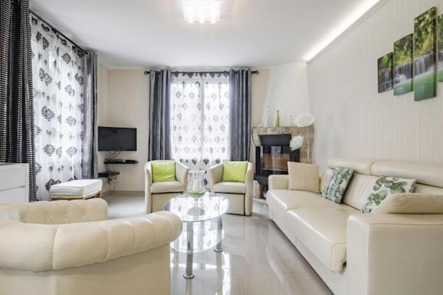 Villa Maison Blanche Tulle 1 A 4 Personnes Экстерьер фото