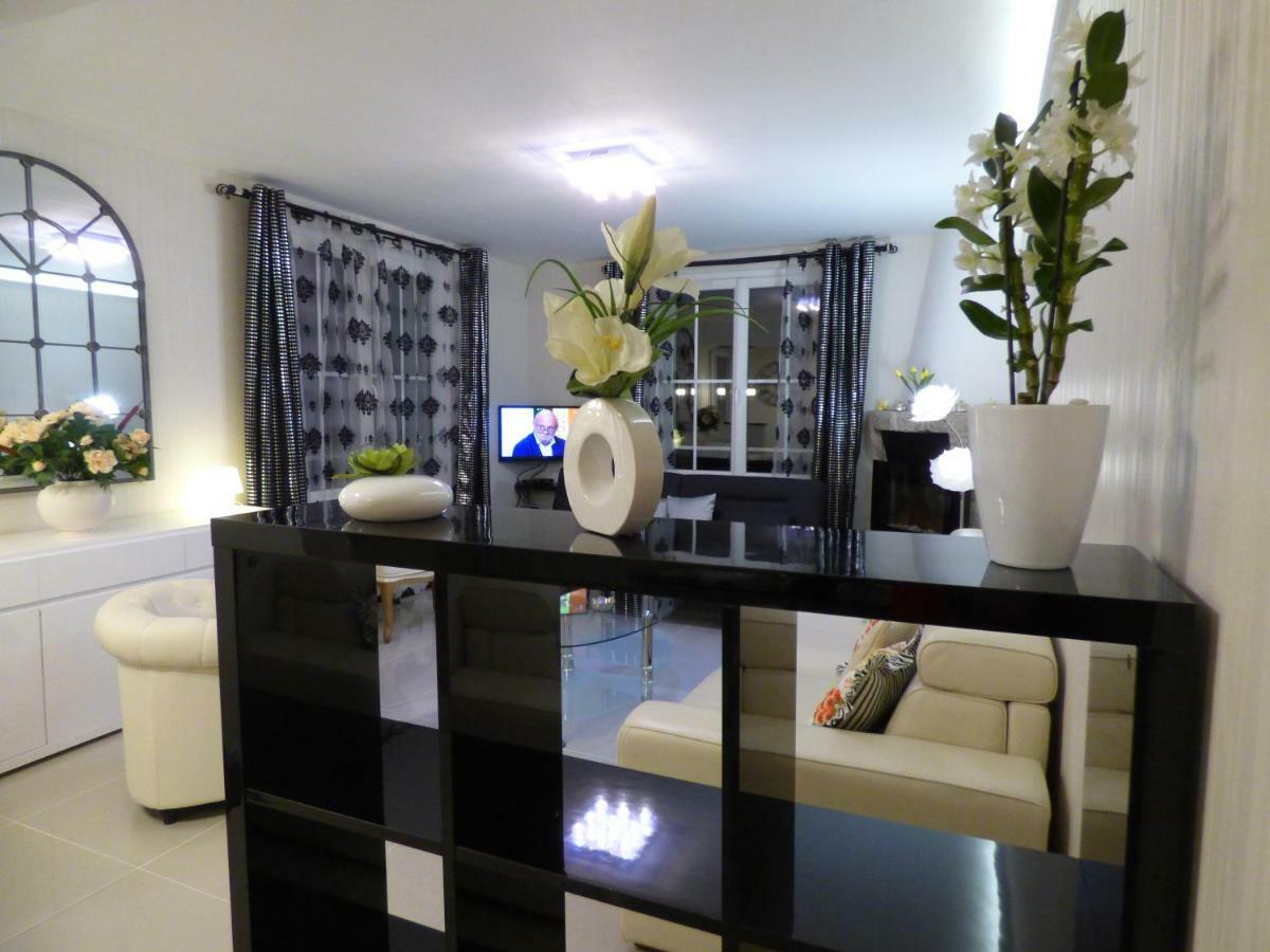 Villa Maison Blanche Tulle 1 A 4 Personnes Экстерьер фото