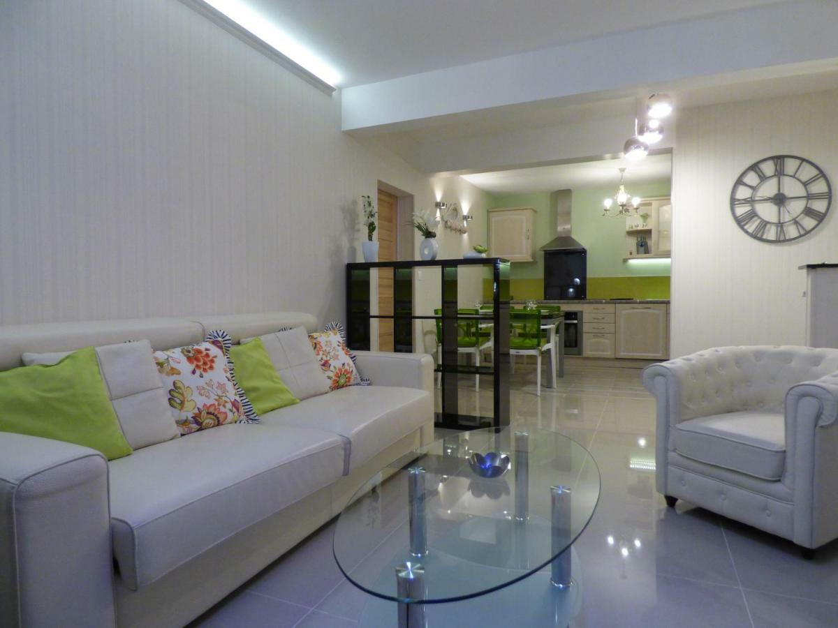 Villa Maison Blanche Tulle 1 A 4 Personnes Экстерьер фото