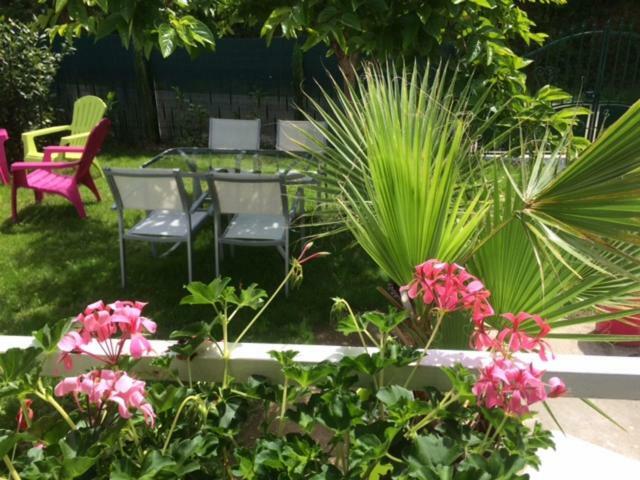 Villa Maison Blanche Tulle 1 A 4 Personnes Экстерьер фото